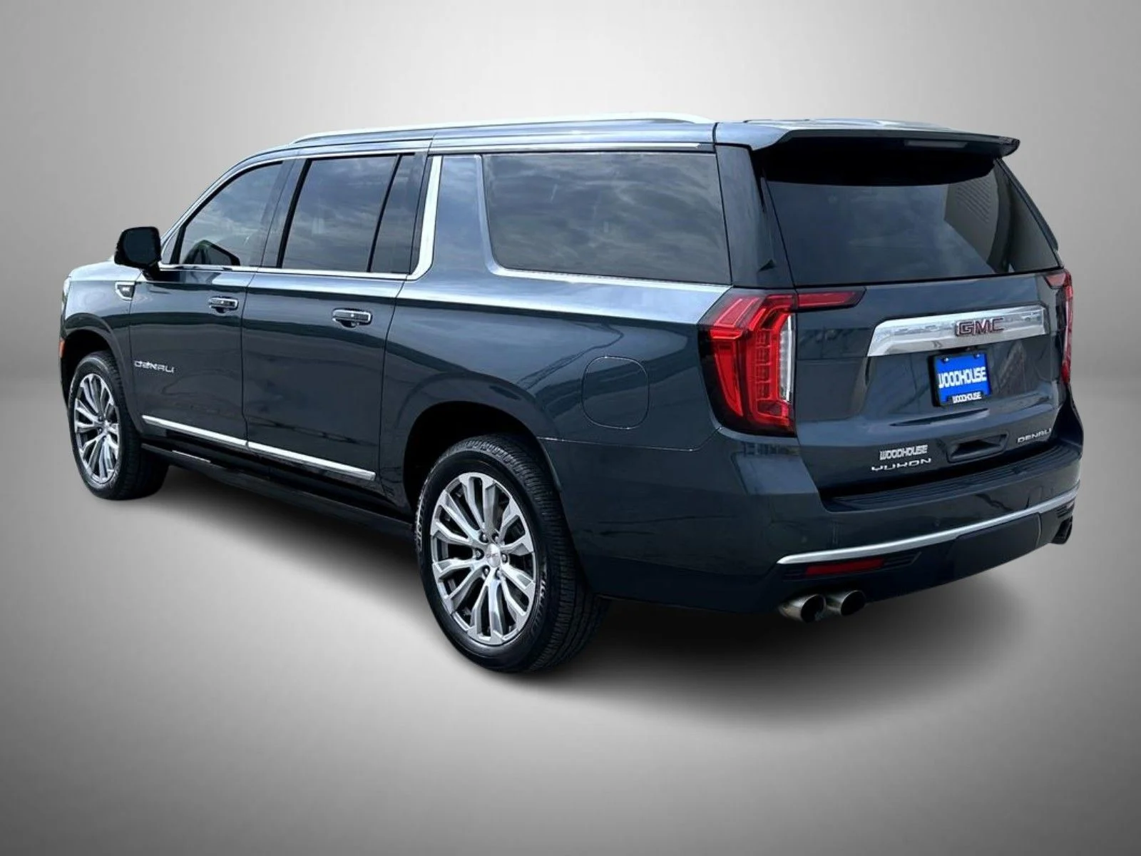 Used 2021 Blue GMC Denali image 7