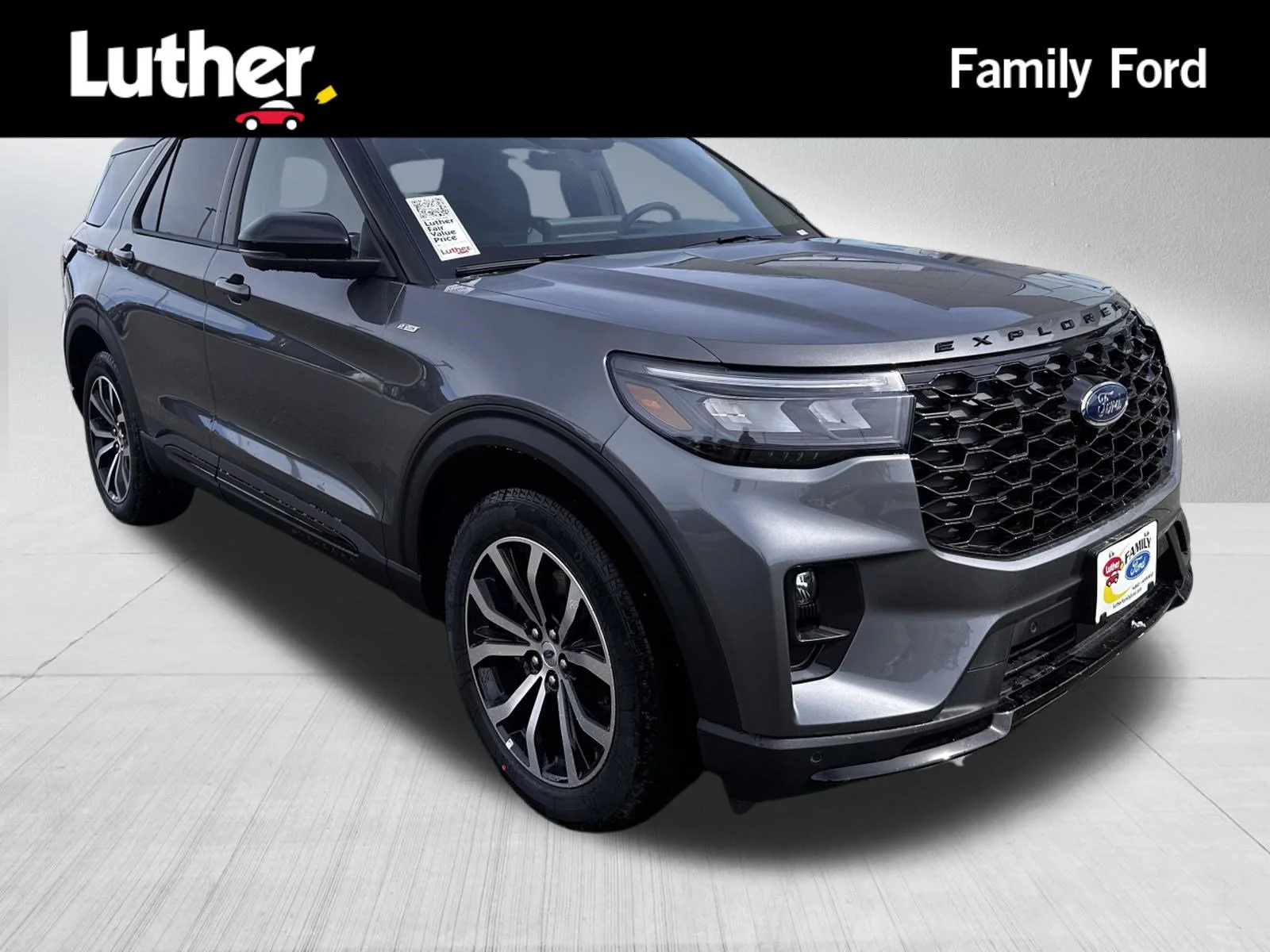 2026 Ford Explorer ST-LINE 4WD's photo