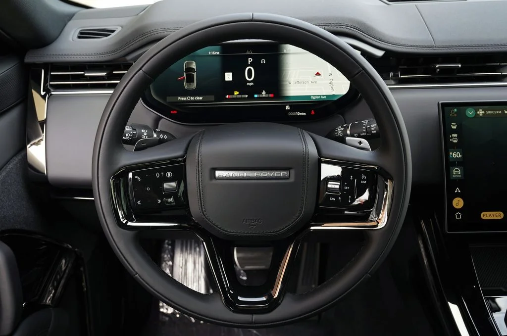 New 2026 Fuji White Land Rover Dynamic SE image 16