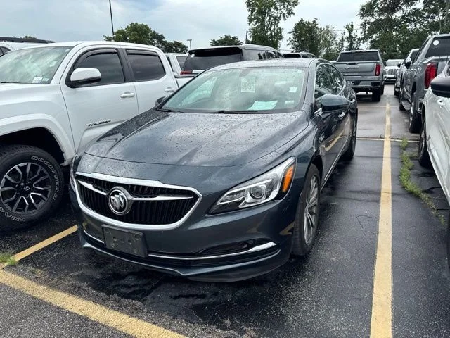 Used 2019 Pewter Metallic Buick 4dr Sdn Essence FWD image 2