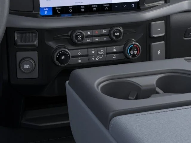 New 2026 Oxford White Ford XL image 35