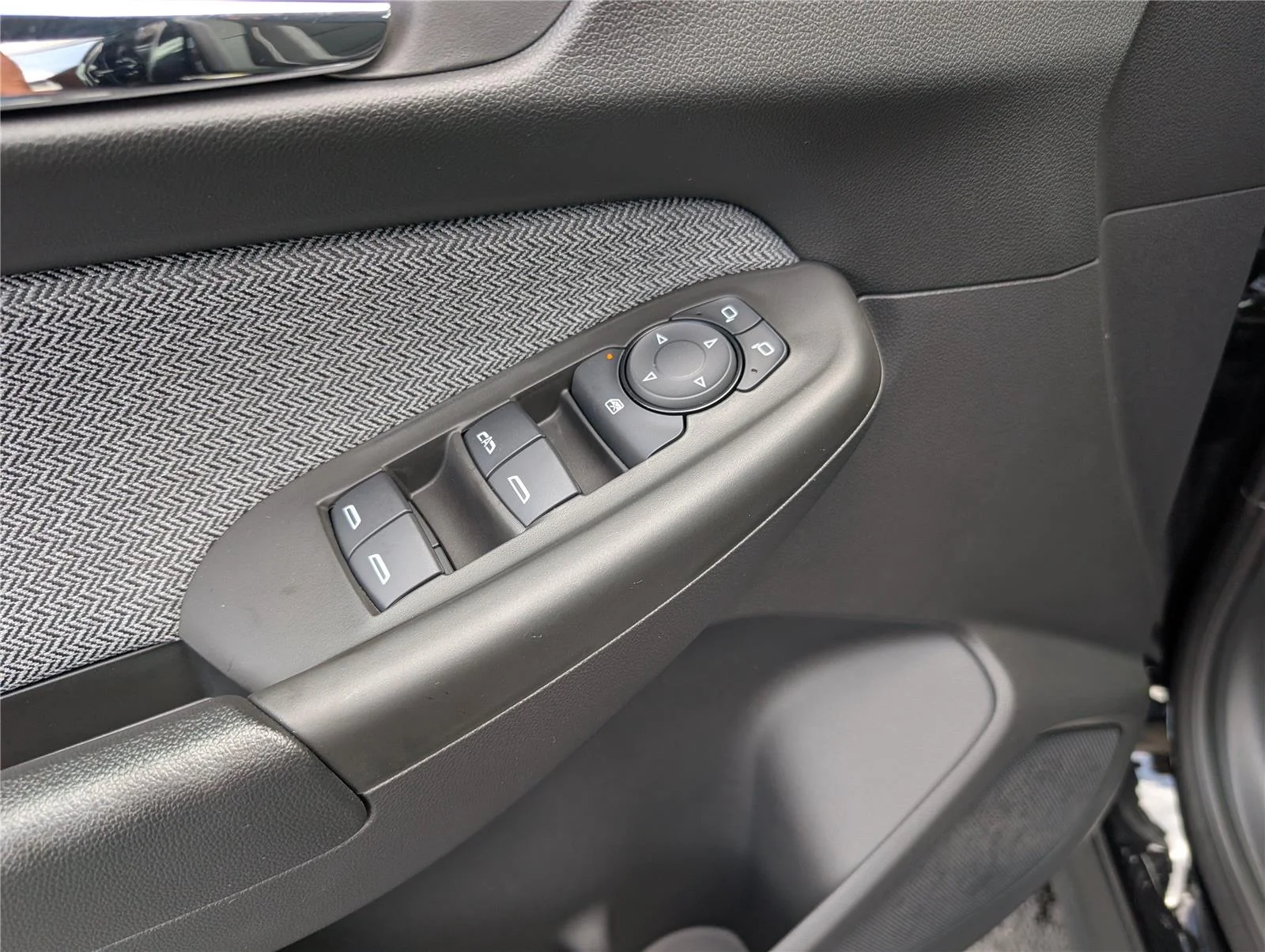 2026 Chevrolet Trailblazer LS - Photo 13