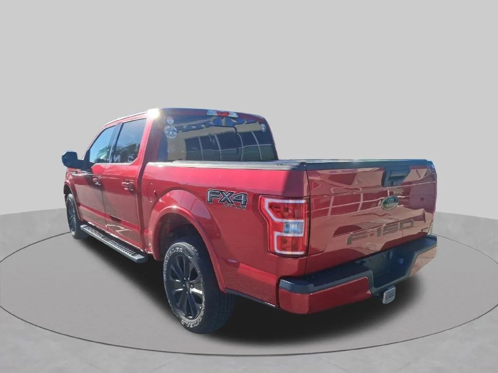 Used 2020 Red Ford XLT image 10