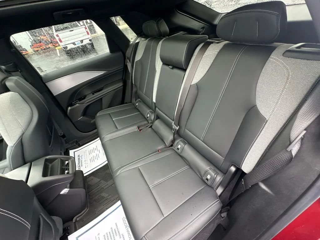 Used 2024 Red Cadillac Tech image 23