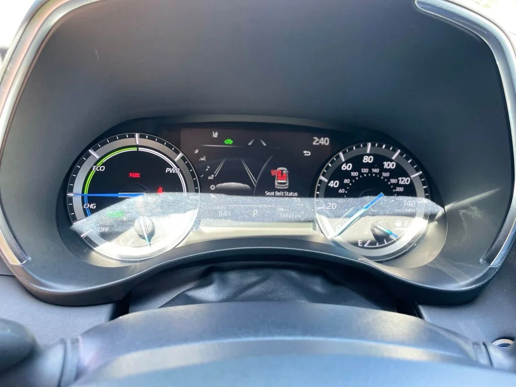 Used 2020 Amber Toyota Platinum image 13
