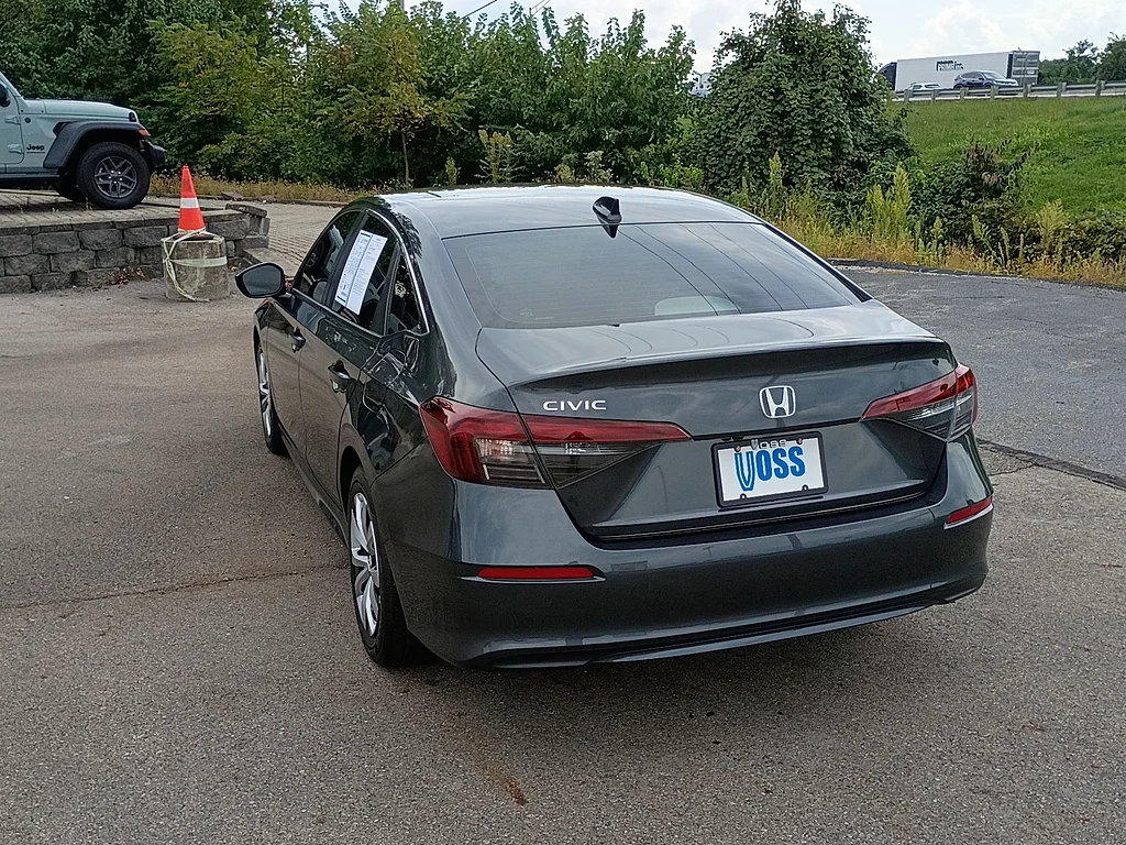 Certified Used 2026 Meteorite Gray Metallic Honda LX image 6