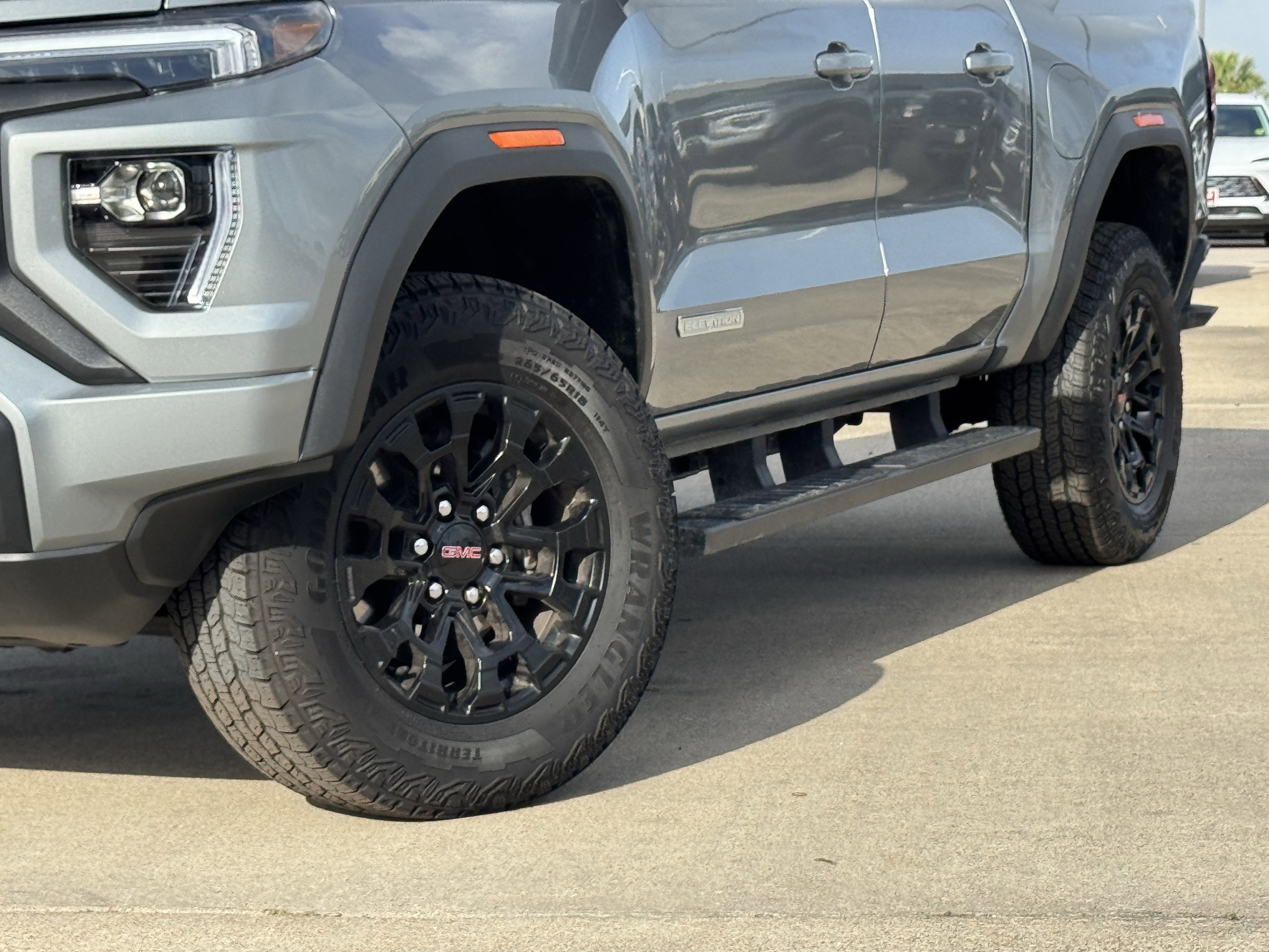 2026 GMC Canyon Elevation - Photo 11