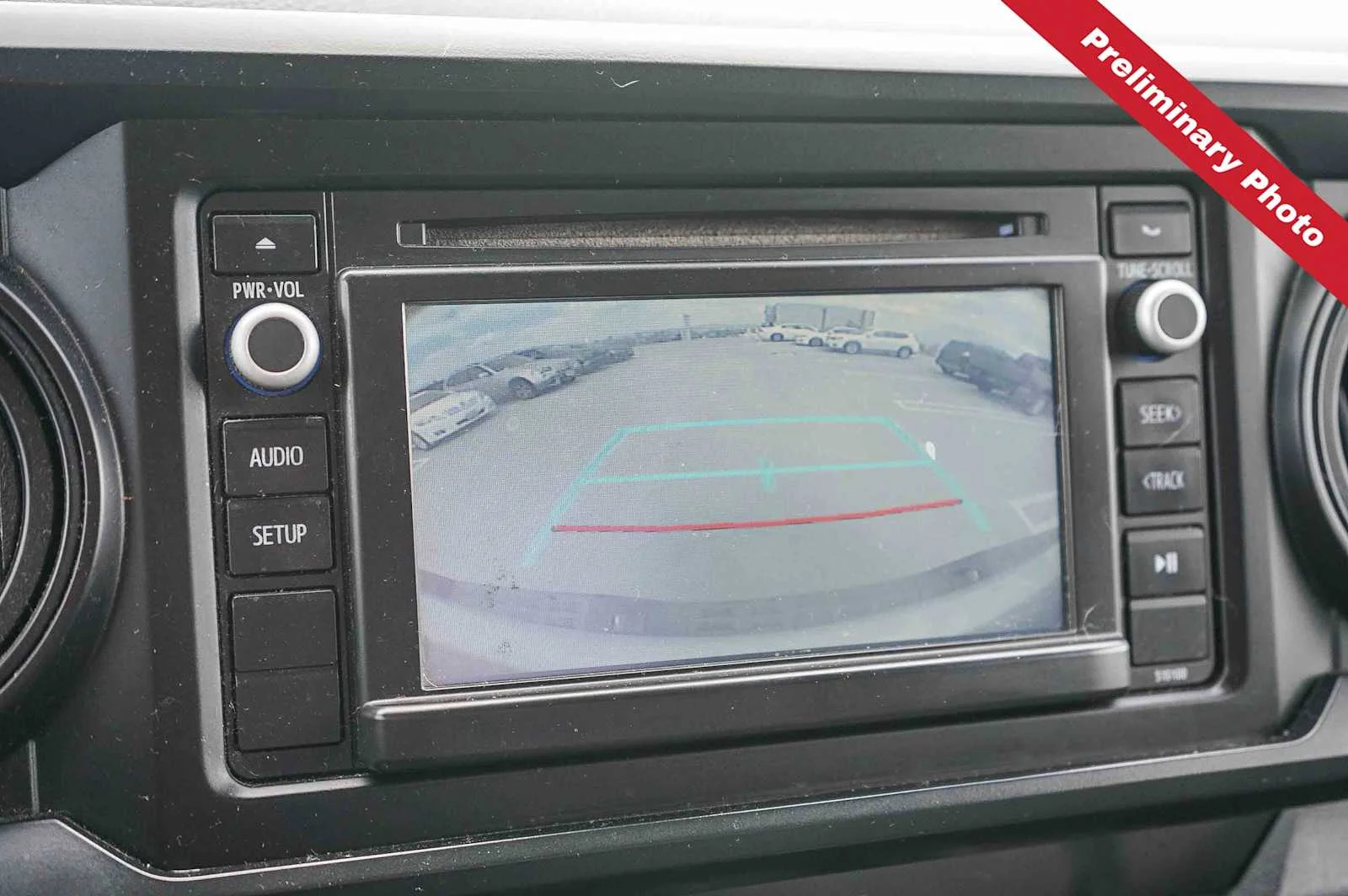 Used 2018 Super White Toyota SR image 19