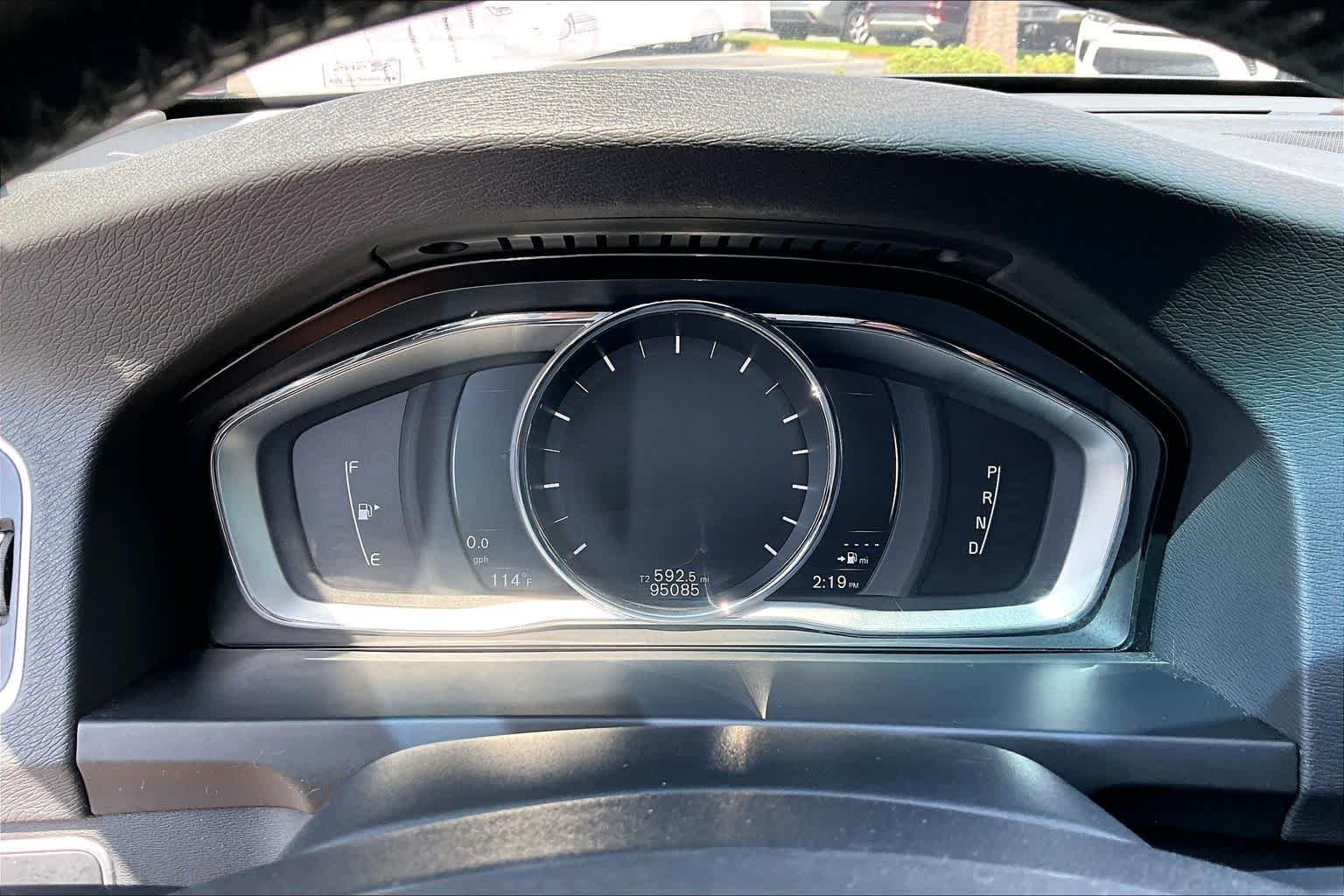 Used 2017 Osmium Grey Metallic Volvo Inscription image 26