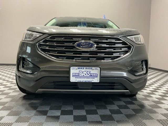 Certified Used 2020 Magnetic Ford SEL image 3