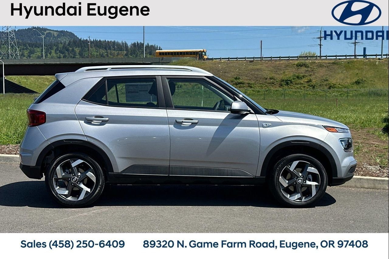 New 2026 Silver Hyundai SEL image 3