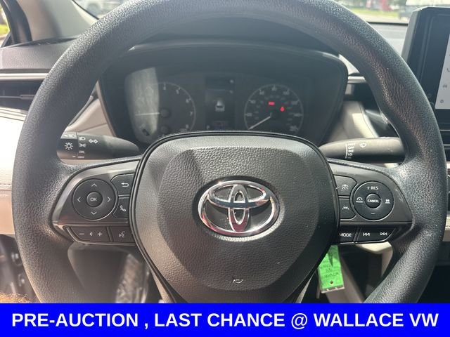 Used 2024 Blue Toyota L image 21