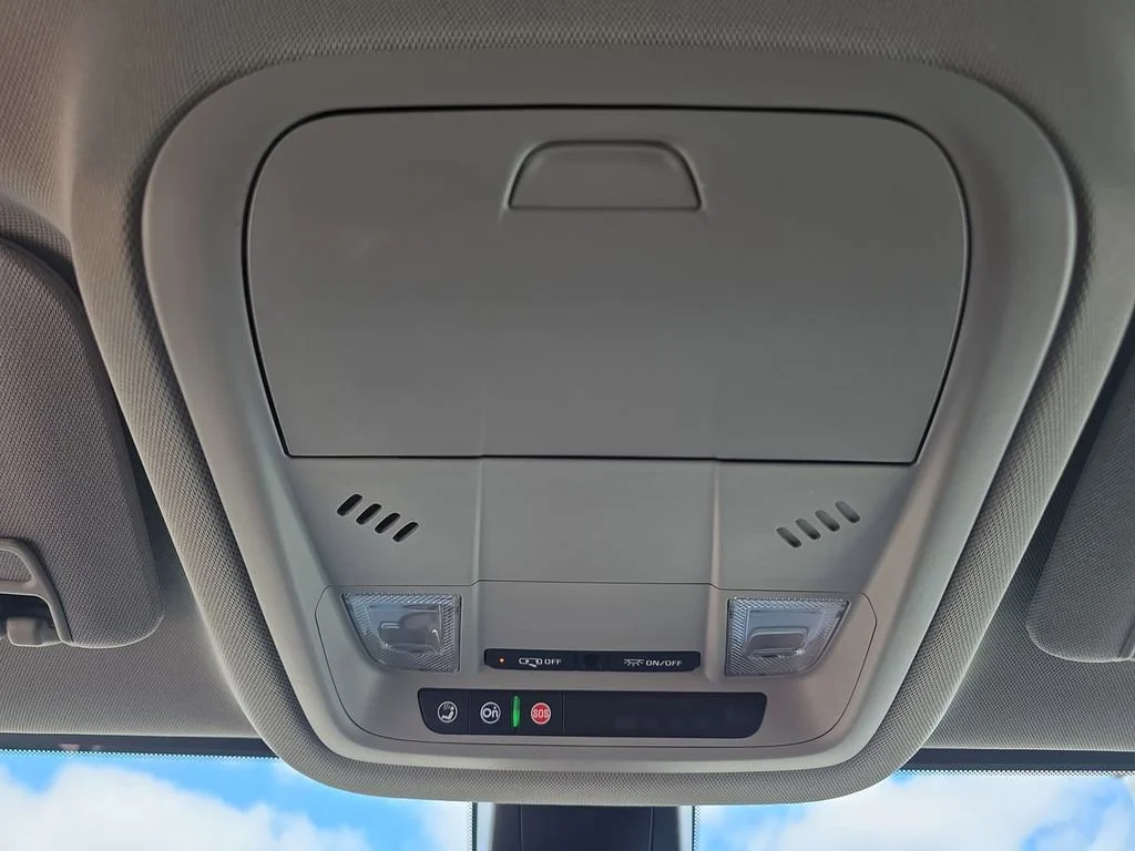 2023 GMC Acadia SLE - Photo 36