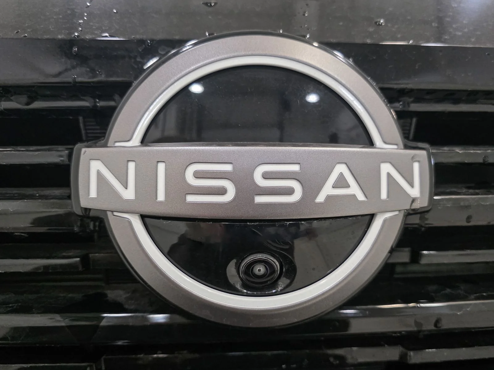 New 2026 Aspen White TriCoat Nissan SR image 13