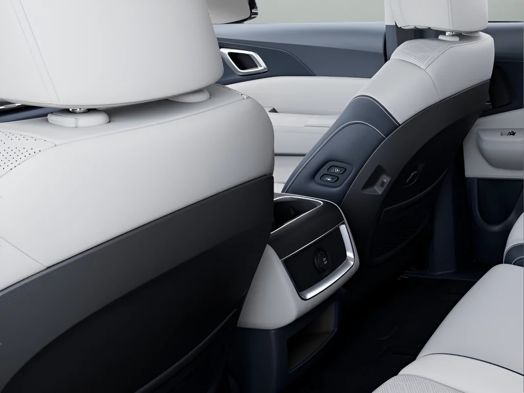 Certified Used 2025 White Kia EX image 21