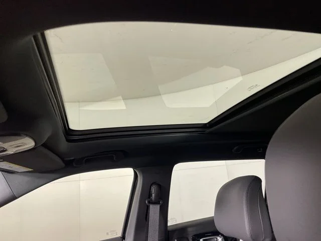 New 2026 Black Jeep Latitude image 36