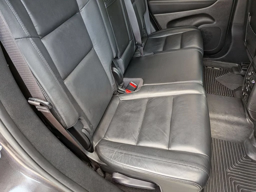 Used 2021 Gray Jeep Limited image 27