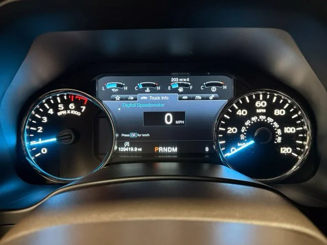 Used 2019 Black Ford King Ranch image 21