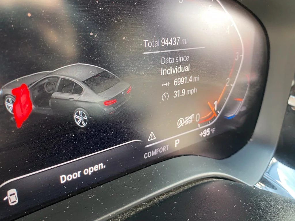 Used 2021 White BMW 530i image 4