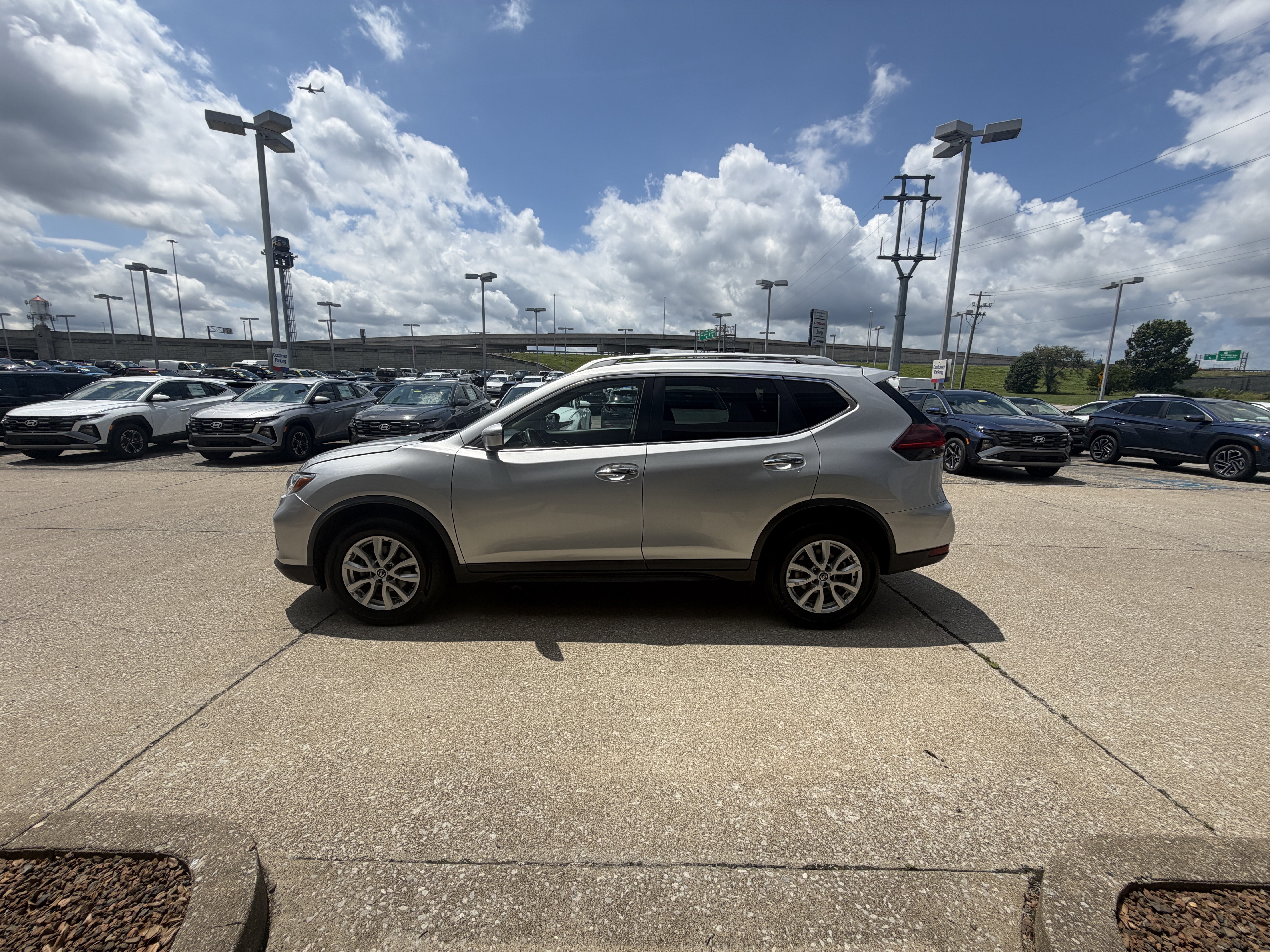 Used 2019 Brilliant Silver Metallic Nissan SV image 15