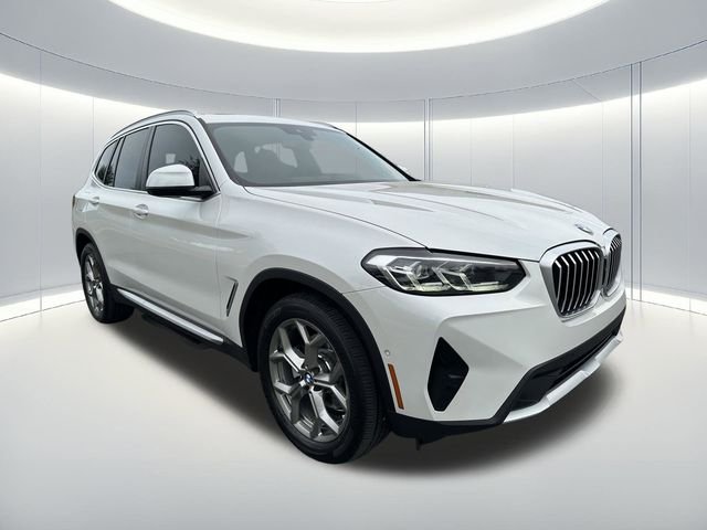 Used 2023 White BMW xDrive30i image 7