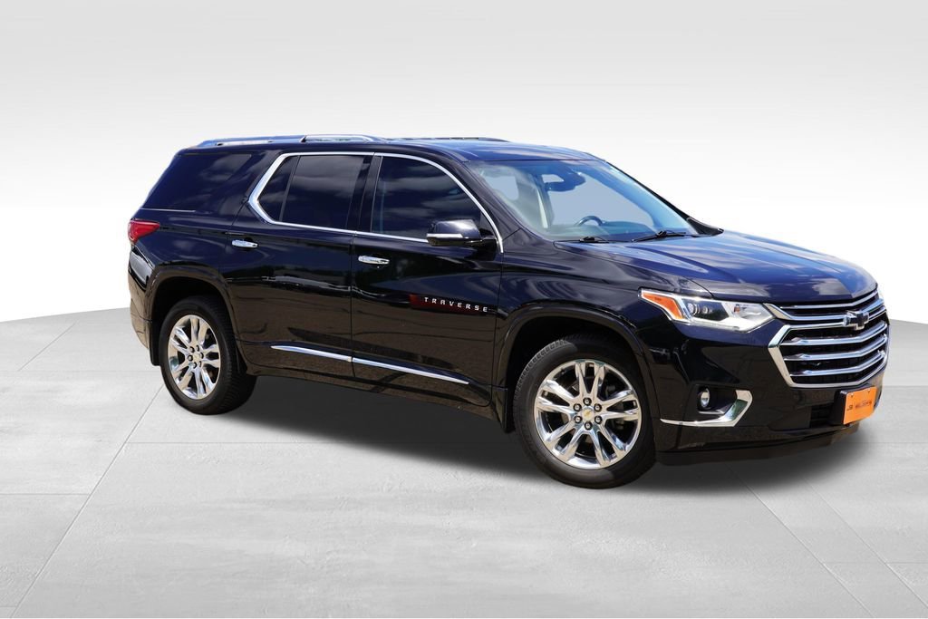 Used 2018 Chevrolet Traverse High Country with VIN 1GNEVKKW0JJ237174 for sale in Lakeville, MN