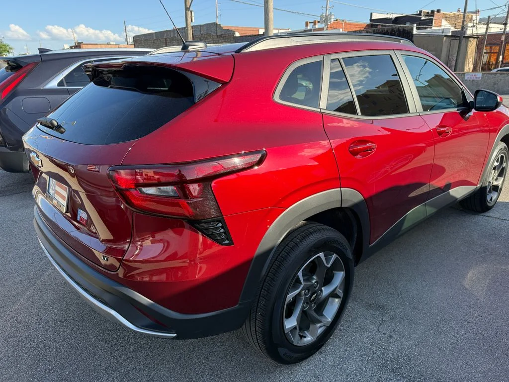 Used 2025 Red Chevrolet LT image 12