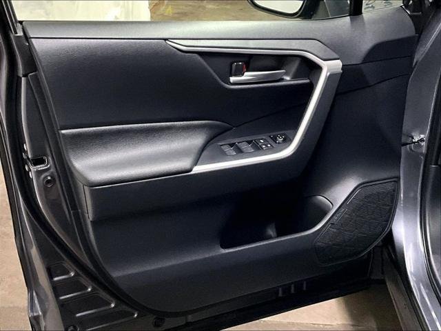 Certified Used 2025 MAGNETIC GRAY MET. Toyota  image 9