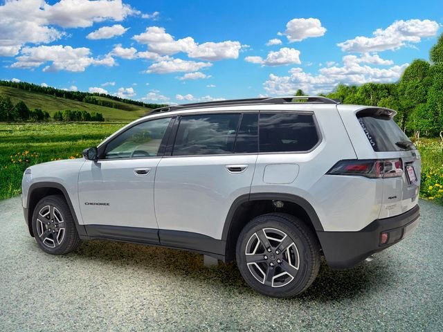 New 2026 Silver Zynith Clear-Coat Exterior Paint Jeep Laredo image 4