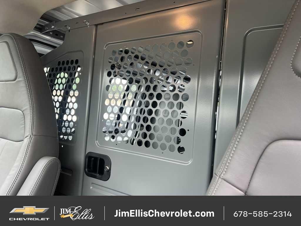 2025 Chevrolet Express Cargo Work Van - Photo 21