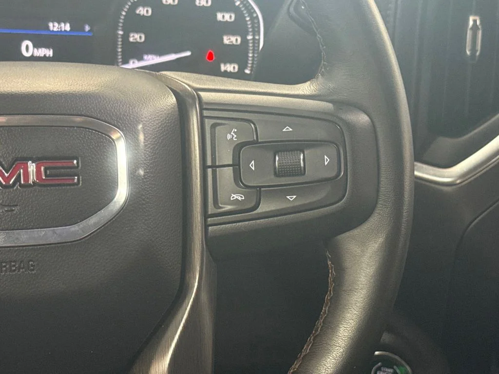 Used 2021 Red GMC AT4 image 17