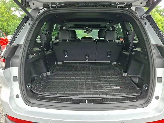 Certified Used 2024 Silver Jeep Altitude X image 30