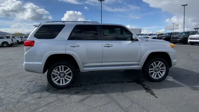 Used 2013 Silver Toyota SR5 image 9