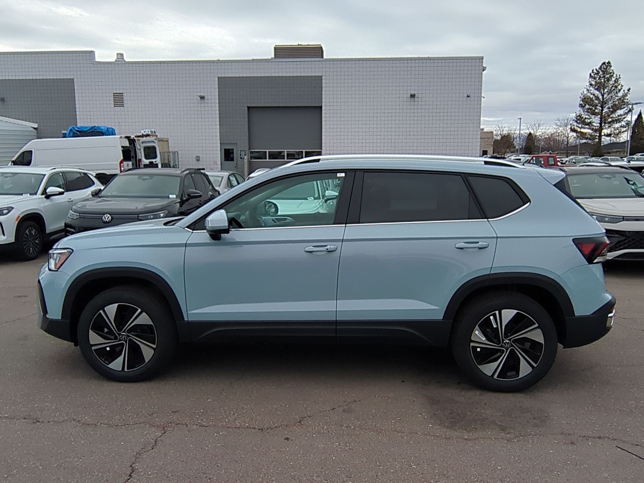 New 2026 Monument Gray Volkswagen SE image 7