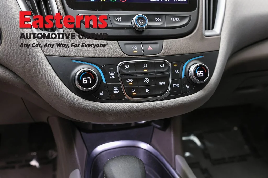 Used 2024 Gray Chevrolet LT image 20