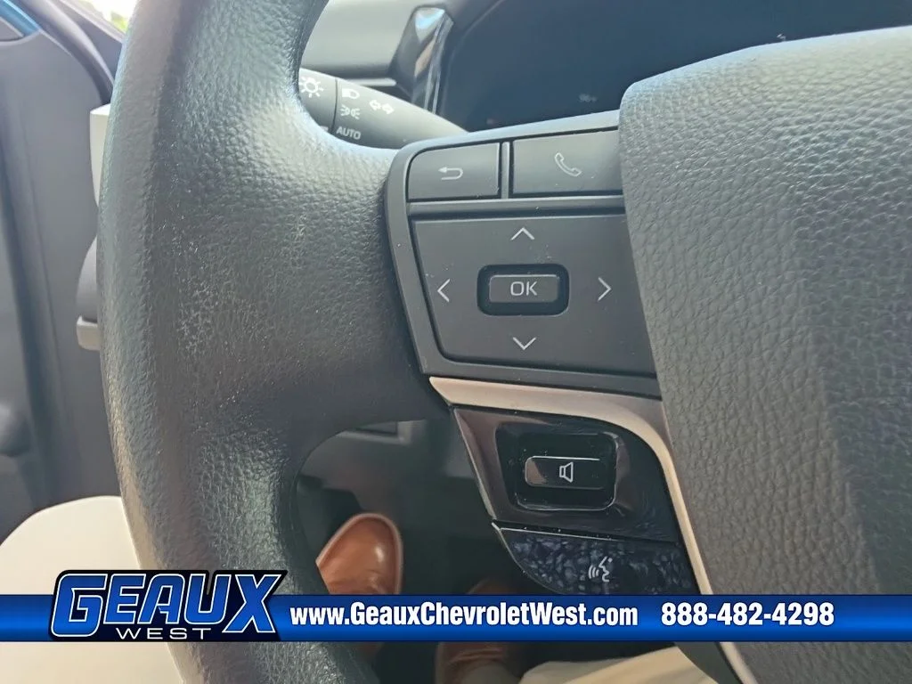 Used 2025 Blue Toyota LE image 16