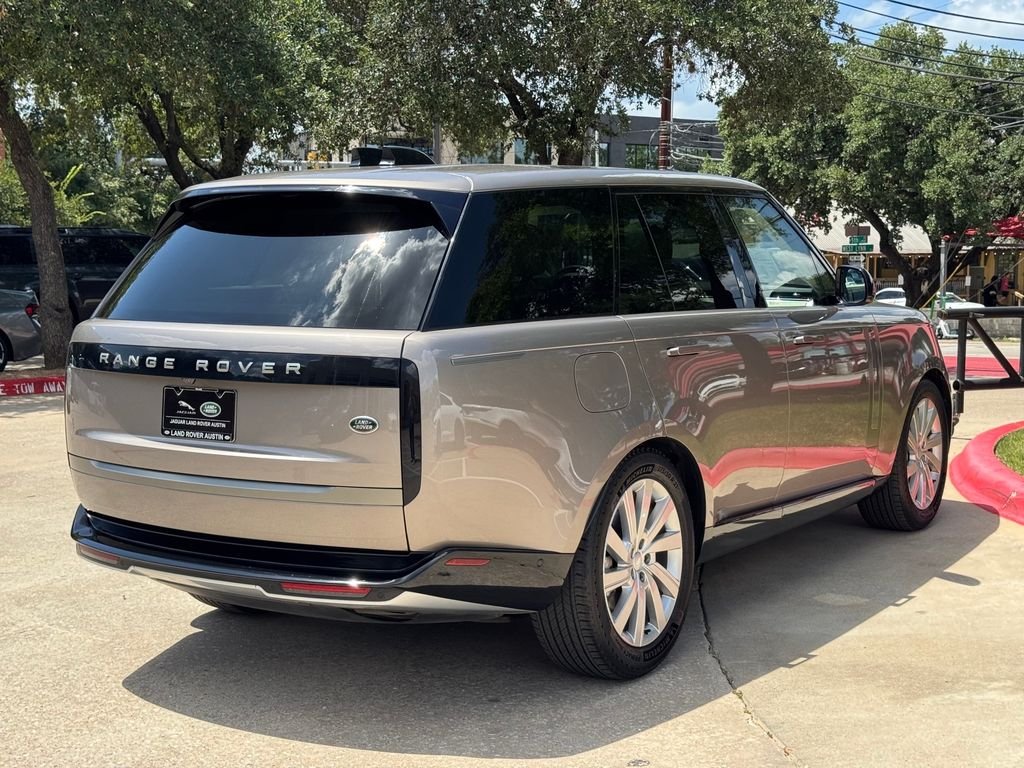 Certified Used 2023 Gray Land Rover SE image 8