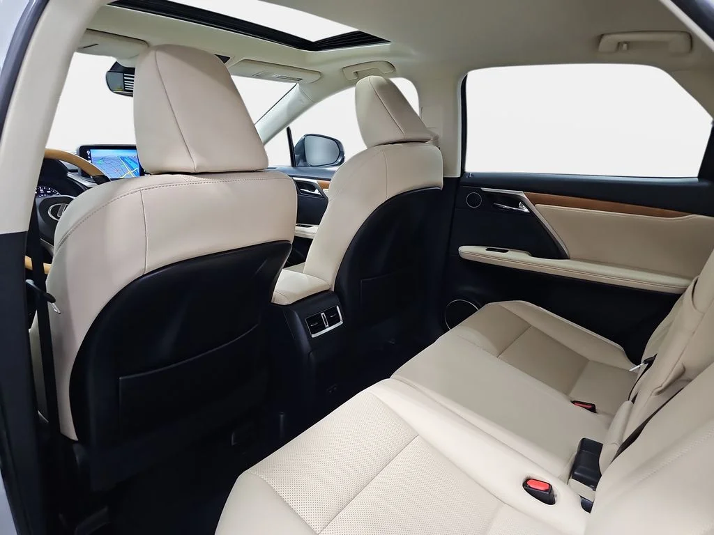 Certified Used 2022 White Lexus 450h image 11