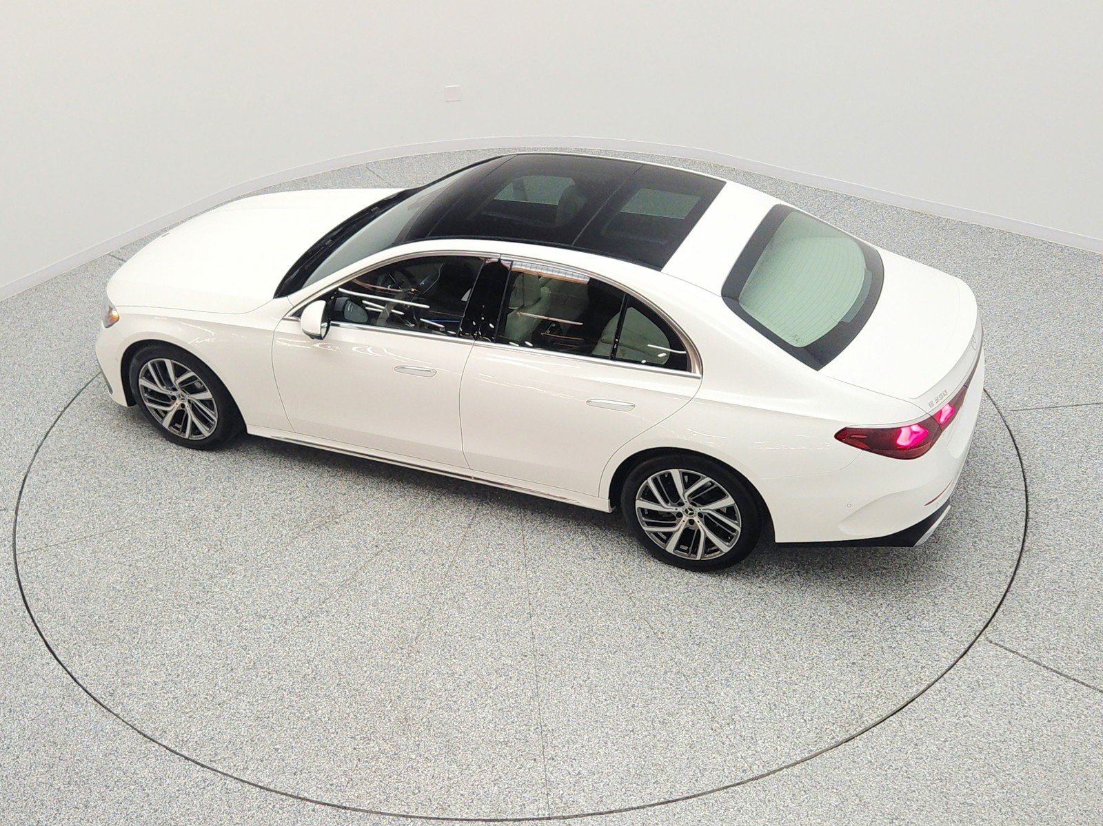 Certified Used 2026 Polar White Mercedes-Benz E 350 RWD Sedan image 30