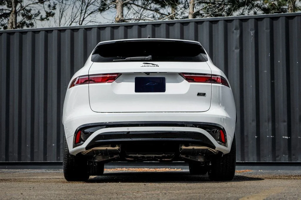 2026 Jaguar F-Pace R-Dynamic S - Photo 8