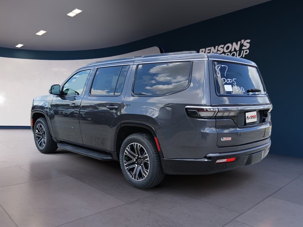 New 2026 Baltic-Gray Metallic Clear-Coat Exterior Paint Jeep  image 3