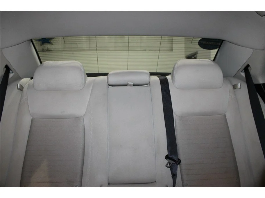 Used 2019 Granite Crystal Metallic Clearcoat Chrysler Touring image 22