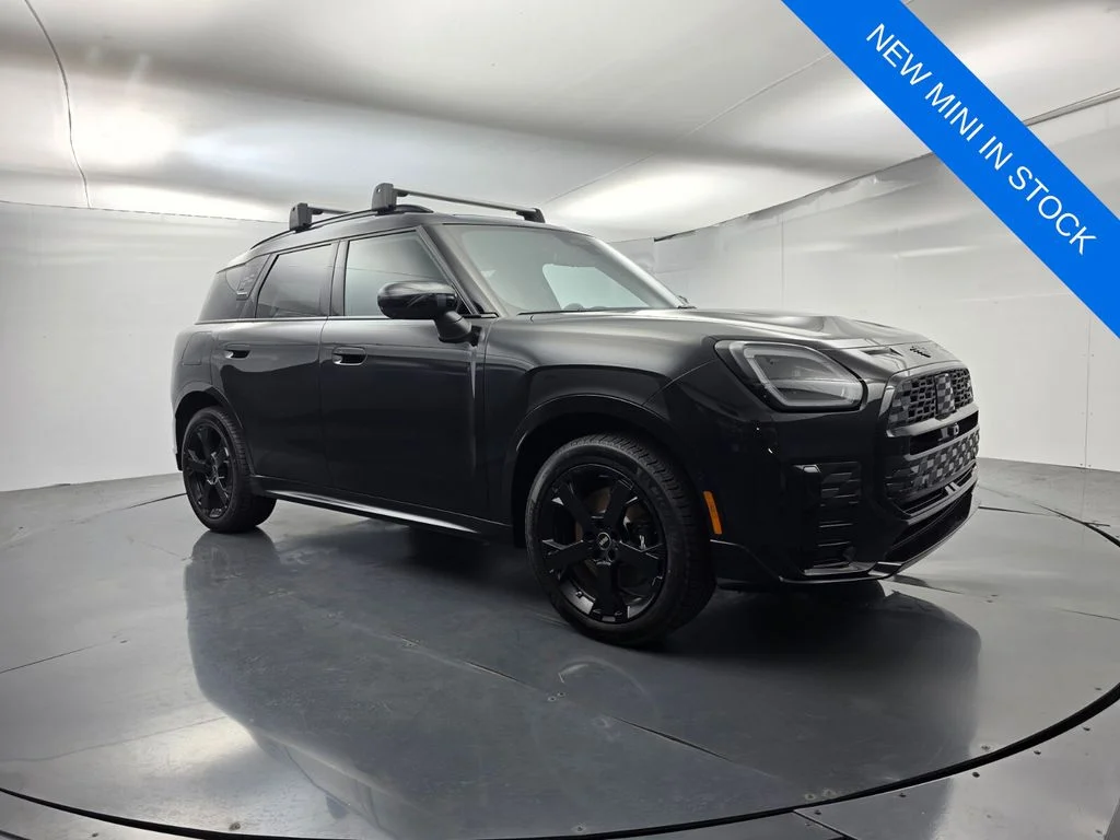 New 2026 Black MINI Iconic image 1