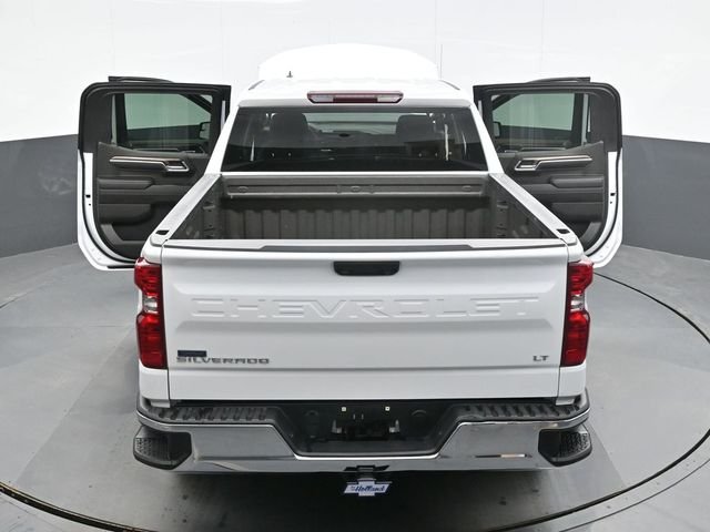Used 2023 White Chevrolet LT image 27