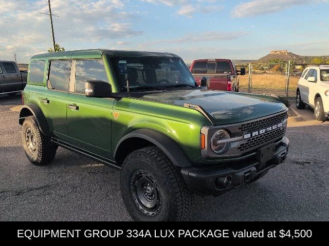 Used 2025 Green Ford Badlands image 3