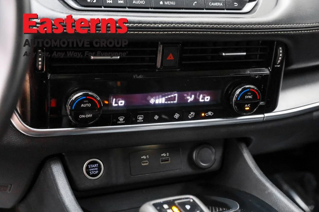 Used 2022 Black Nissan SV image 18