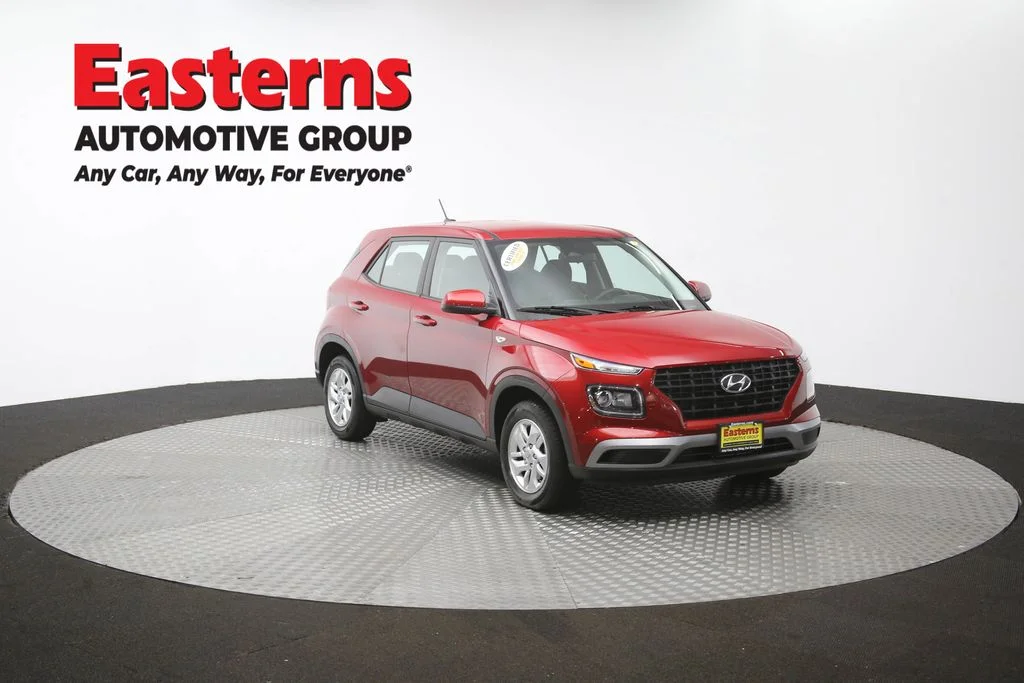 Used 2025 Red Hyundai SE image 48