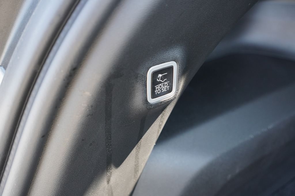 Used 2025 Silver Jeep Launch Edition image 23