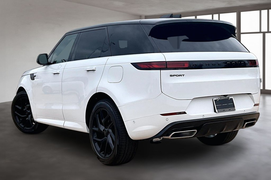 New 2027 Fuji White Land Rover  image 3