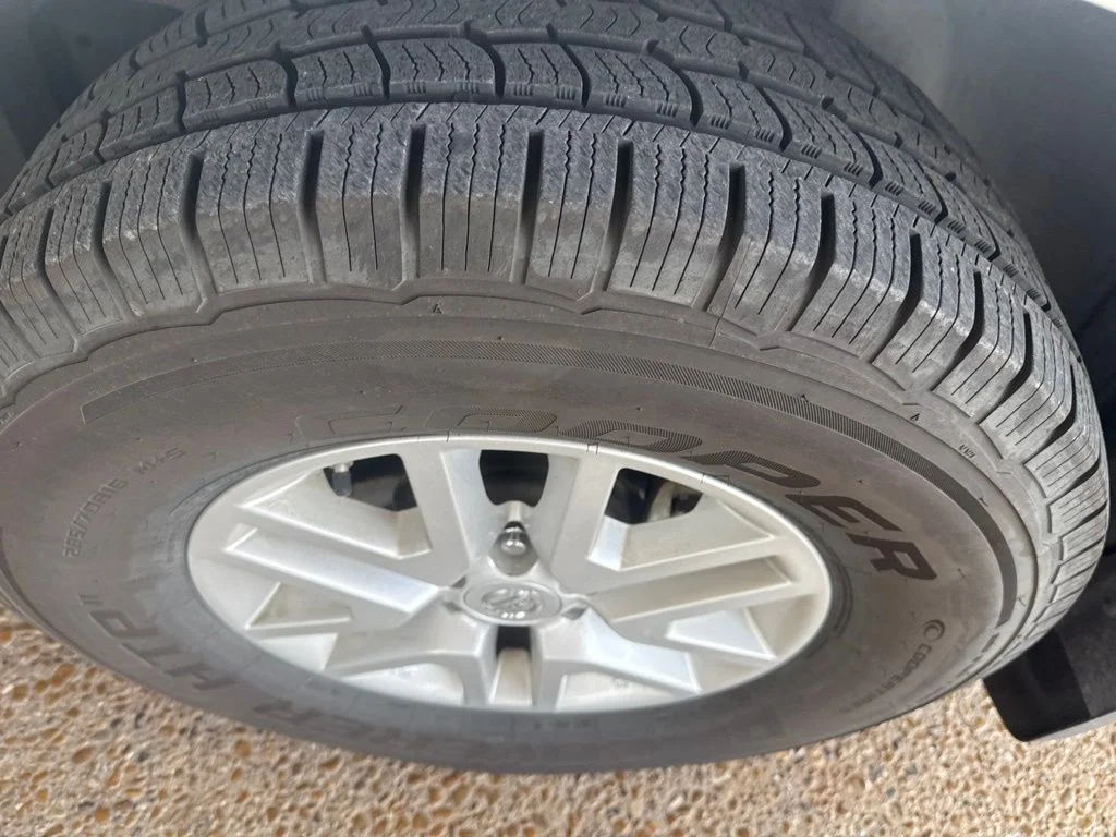 Used 2018 White Nissan SV image 2
